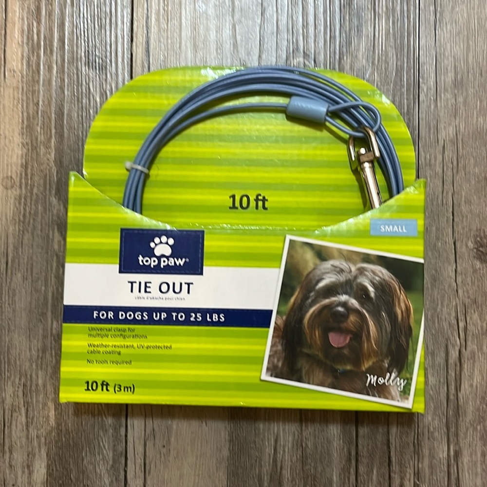 Tie Out for dogs up to 25 lbs